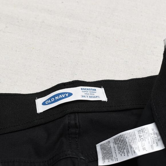 NEW Old Navy Women's Jeans Cotton Blend Black Size 26 Plus 24/7 Sculpt Rockstar - Picture 8 of 8